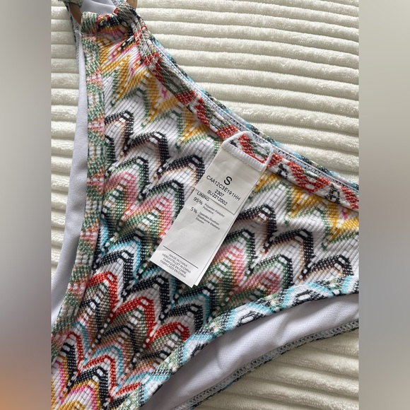 NWT CUPSHE Chevron V-Neck Triangle Top & O-Ring Hipster Bikini Set - Picture 5 of 8